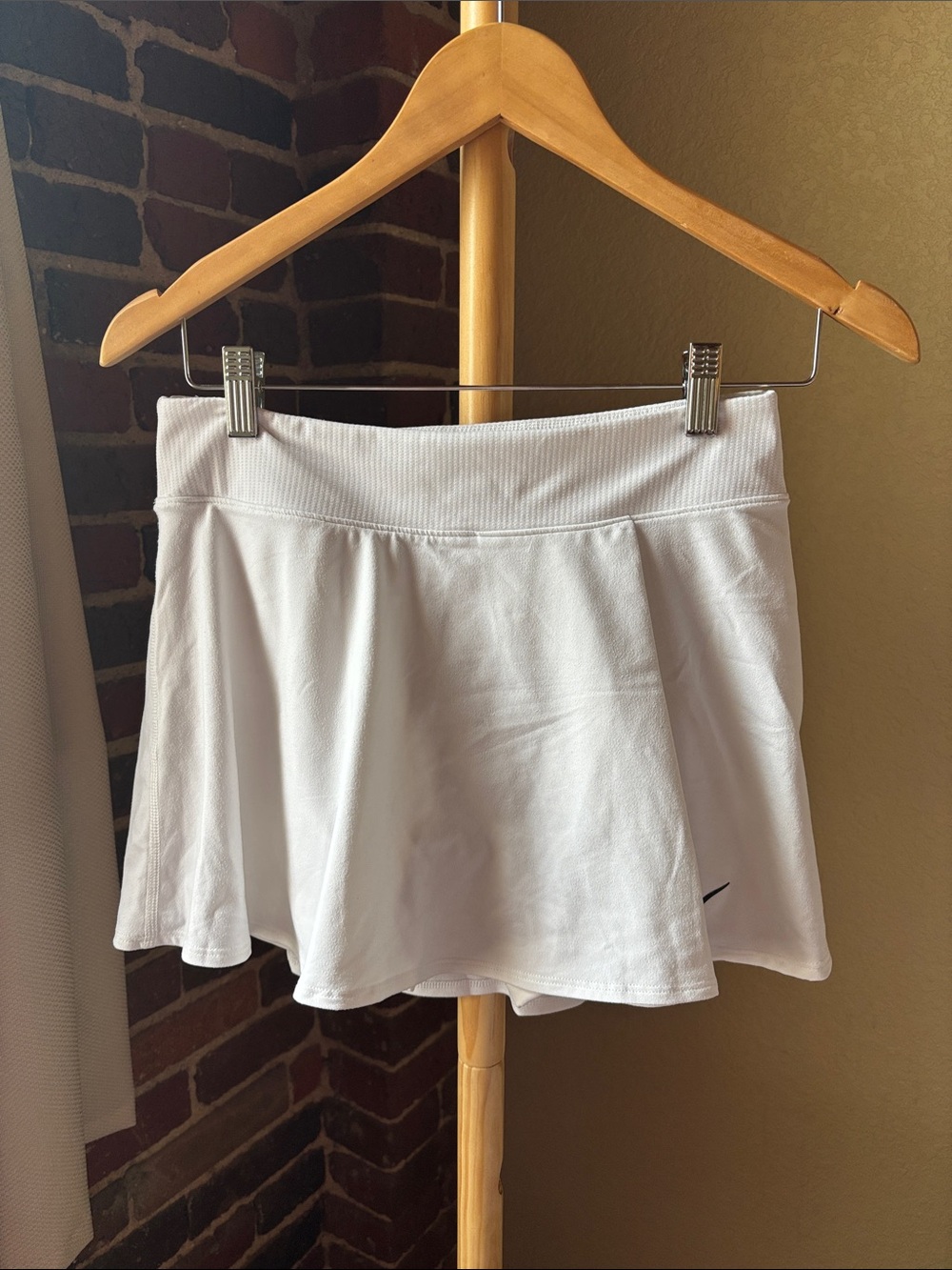 Nike White Women's Tennis Skort Size S